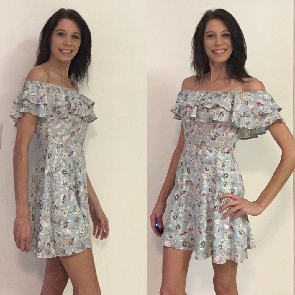 Floral Dress - Picture 3 of 4